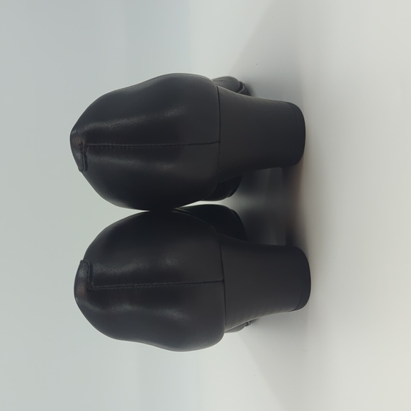 CLARKS Wide Width *NEW* Teresa Step Block-Heel Pumps Black Leather Sz 9.5 - Picture 4 of 9